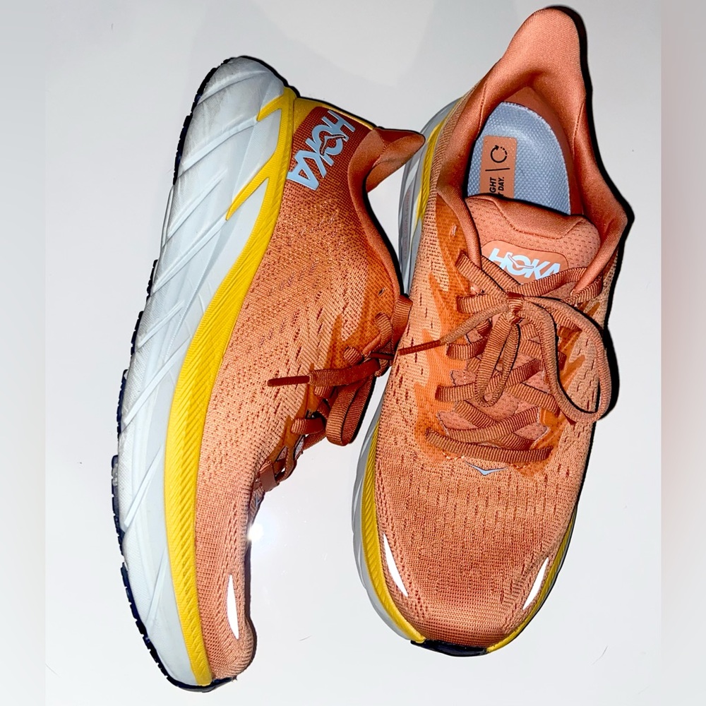 Hoka Clifton 8